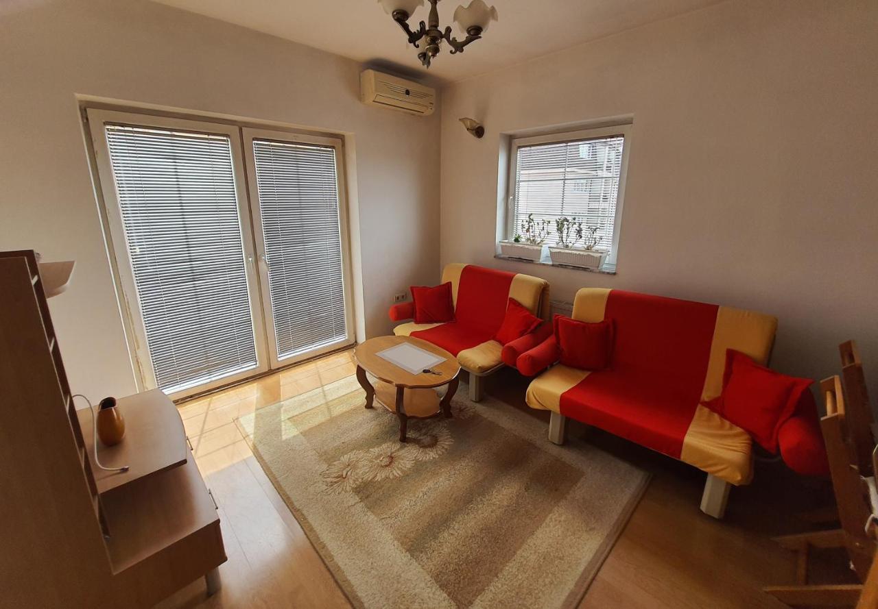 Zogu Apartments - City View Pristina Eksteriør billede